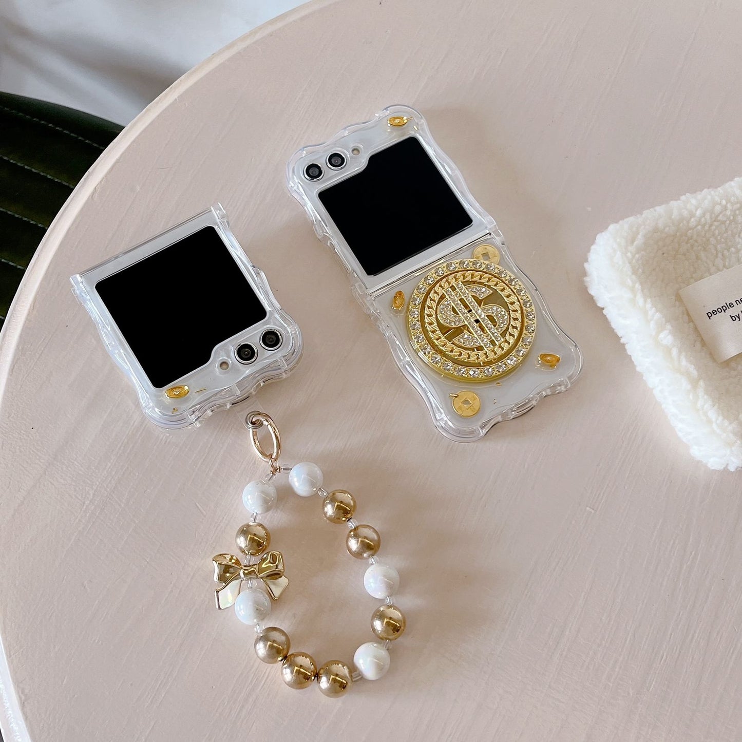 Dollar Spinner Case With Charm