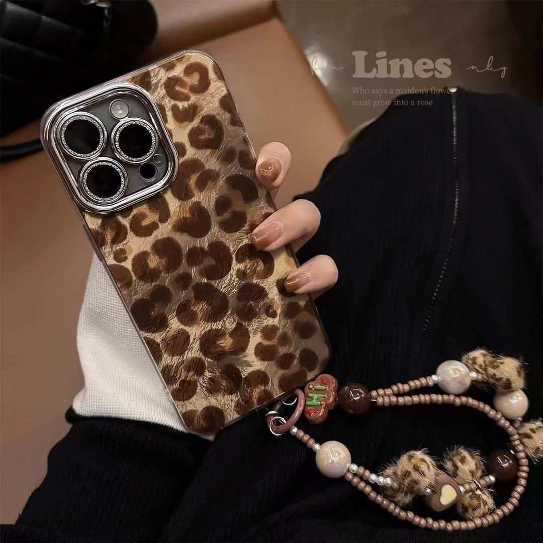 Leopard Print With Charms & Glitter Camerlens