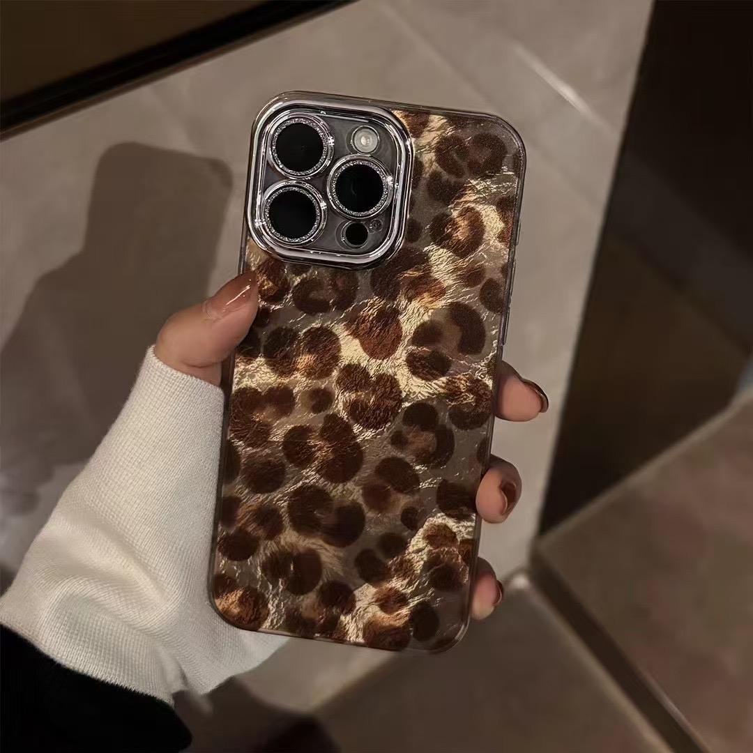 Leopard Print With Charms & Glitter Camerlens