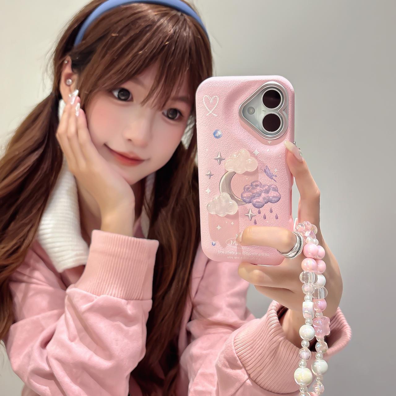 Cloud 3D Case With Cloud Chain