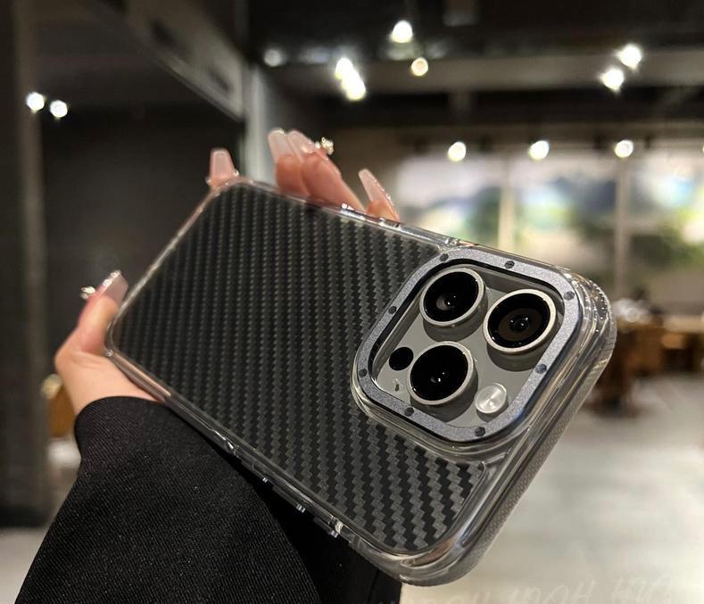 Carbon Fibre With Magsafe And Side Grip
