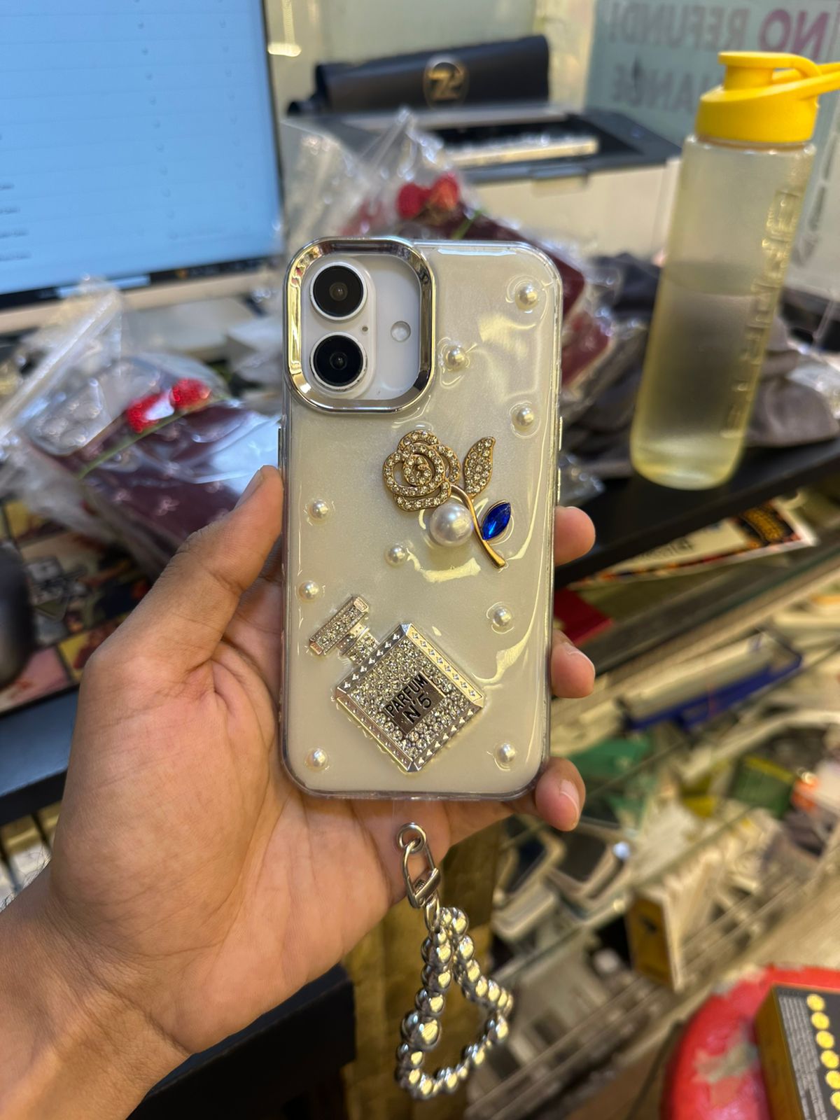 FLOWER AND CHARM CASE